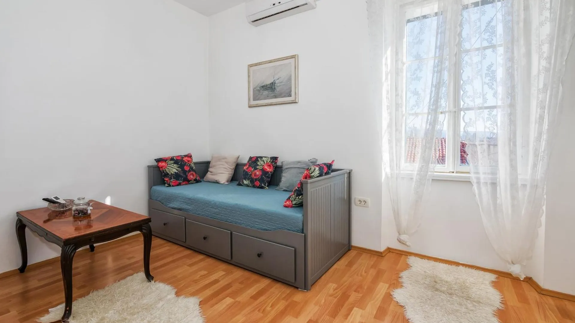 Apartment Bosa Σπλιτ
